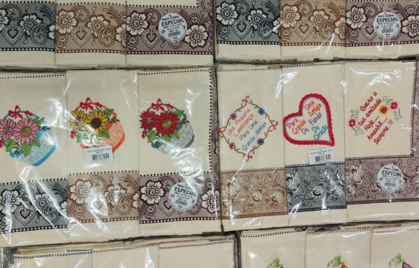 Pano cozinha estampado+bordado 75×75 ref.03